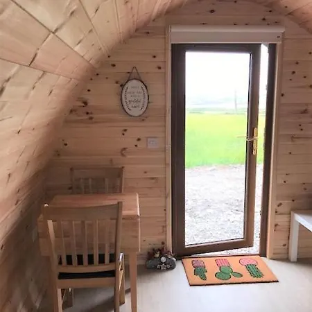 Allihies Beach View Glamping Pods Campo de lujo Ballydonegan