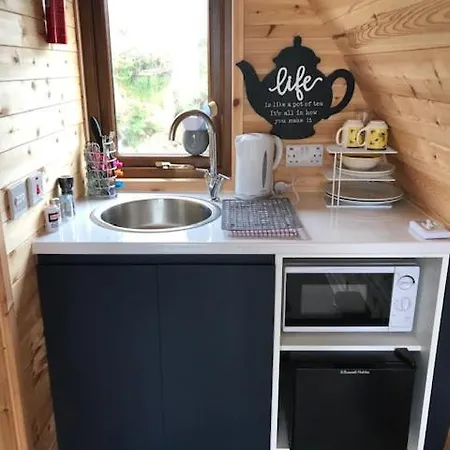 Allihies Beach View Glamping Pods